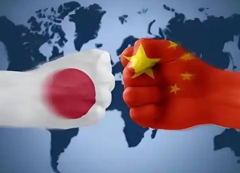 一位日本华人发话：“现在中国若再战日本，撑不了14年”。其实不是中国“能撑多久”