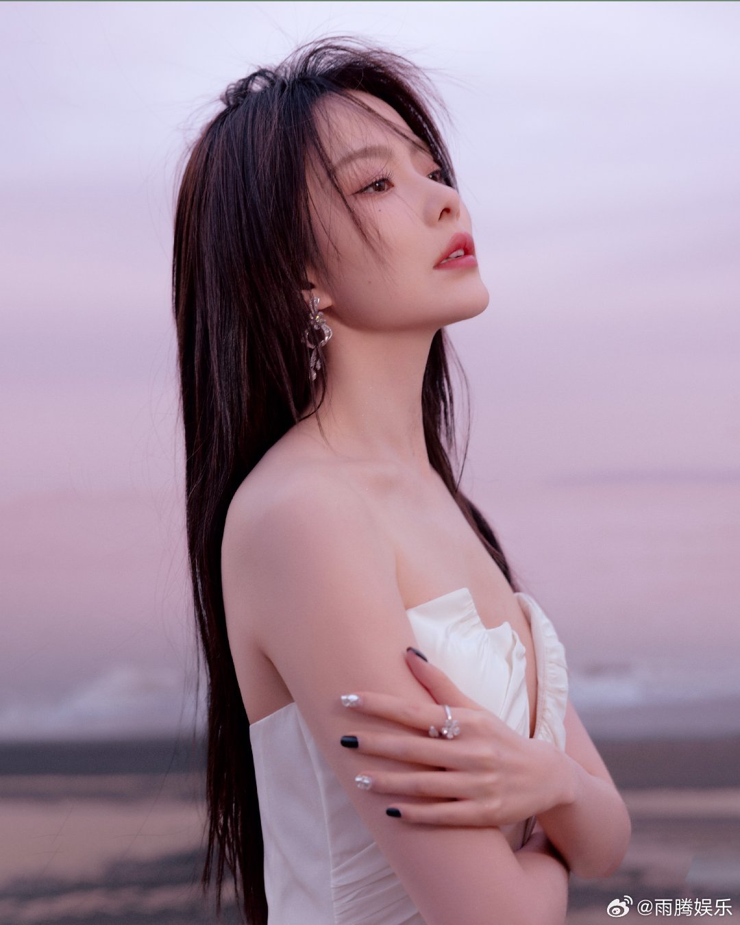 #硬糖少女303##陈卓璇# 今日份糖妹新鲜物料陈卓璇腾讯视频星光大赏工作室更新