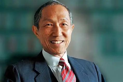 陈水扁时期的“副防长”林中斌抛出惊人判断：美国与中国大陆将协议两岸和平统一。
