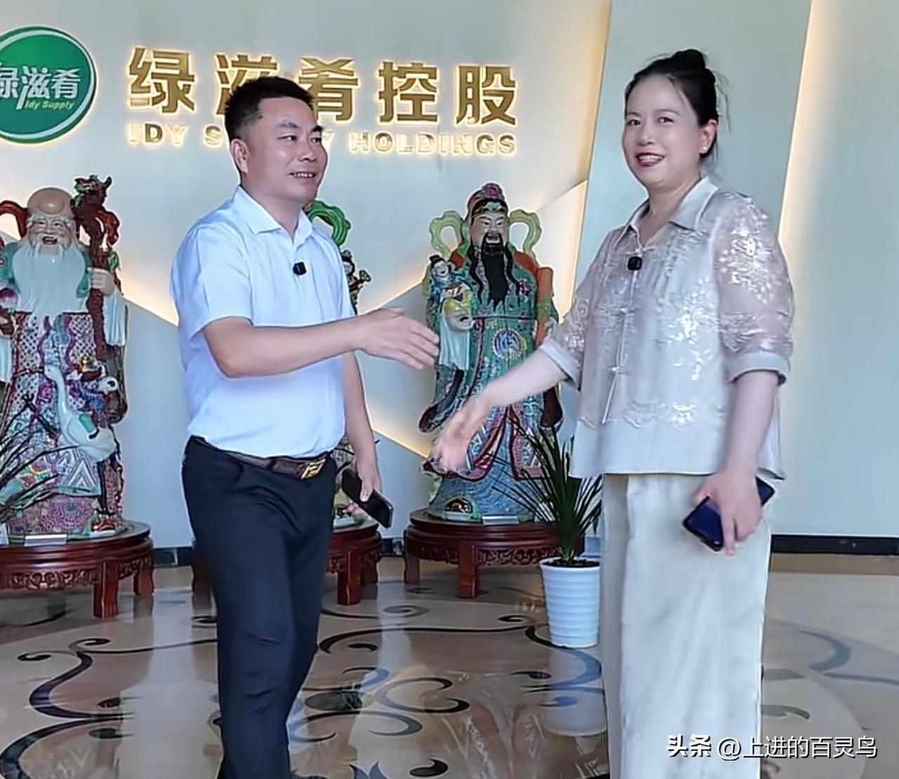 4x7事件中的用心不良之人，居然把直播间给许敏带货占榜当成“忠诚试金石”，谁要是