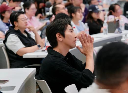 赵又廷问心2三年不见变化好大刷完 《问心2》预告我傻了，赵又廷版周筱风三年后沉太
