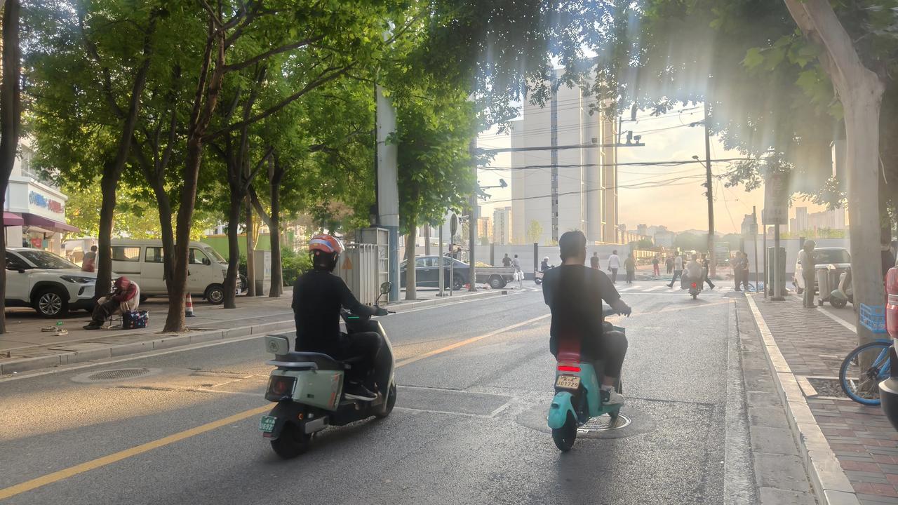 【第一现场】随着石家庄市桥西区北杜村拆迁房即将交房，石家庄市工农路时光街至福荣街