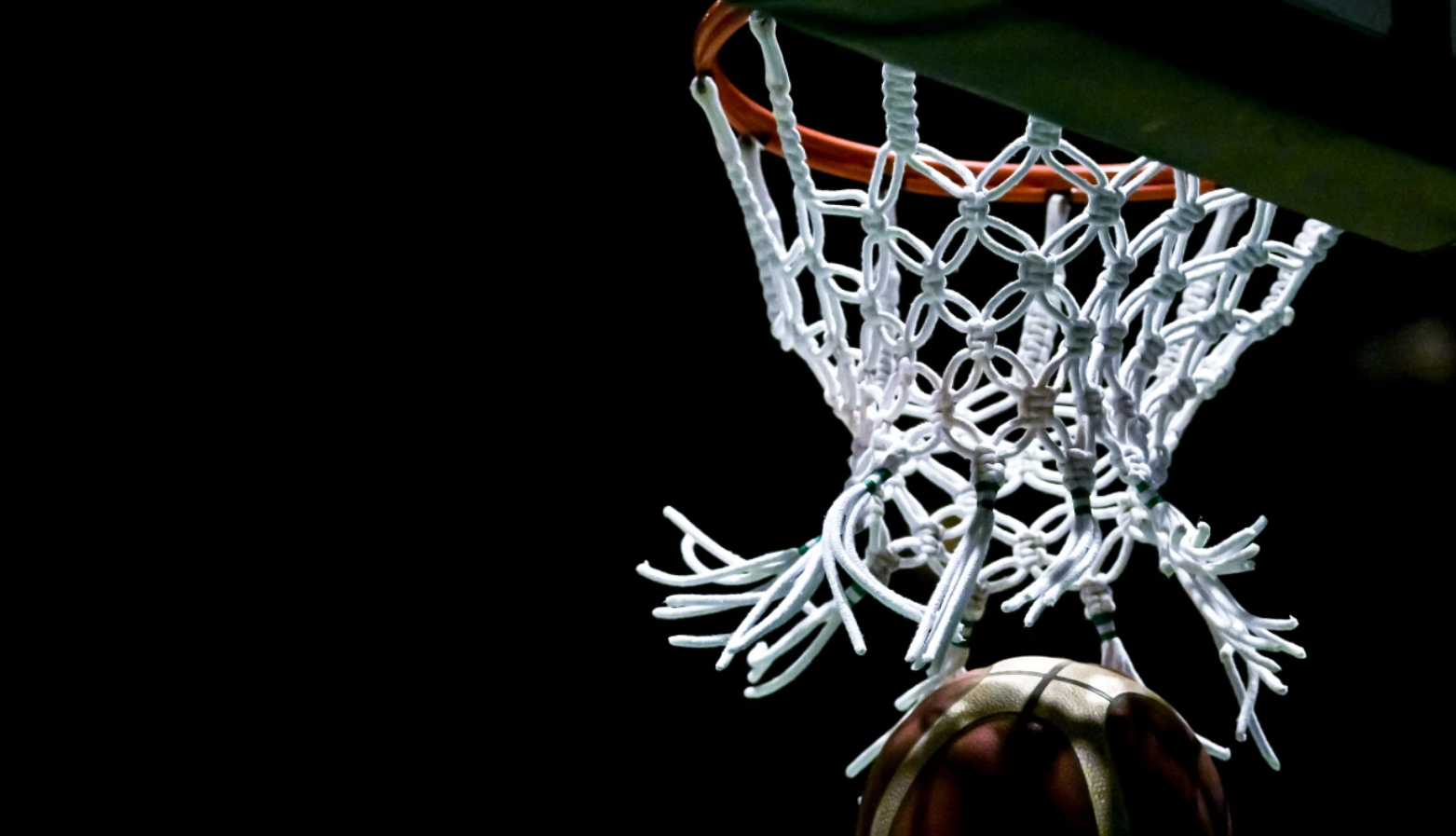 FIBA宣布推迟本窗口期中东地区的四场比赛，暂时计划推到6月的下个窗口进行。战争