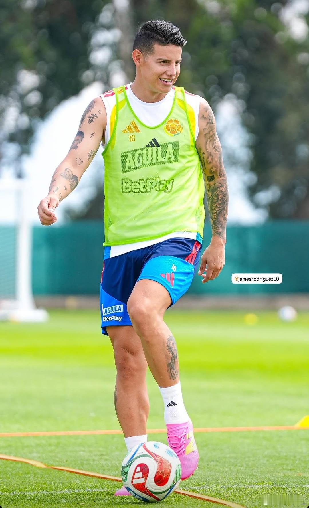 JR10J罗🇨🇴🔟todosconjames