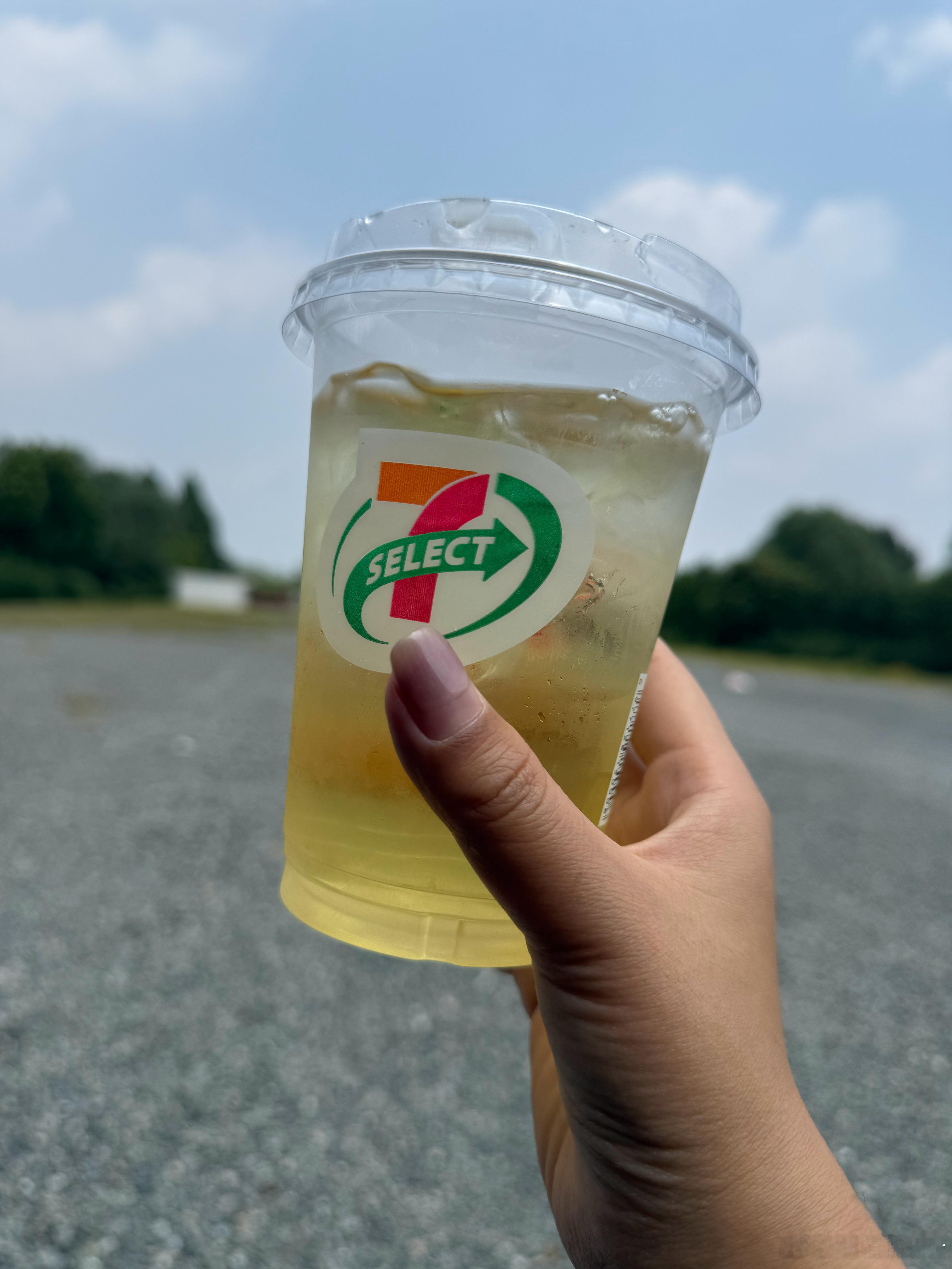 夏天拍摄的时候来一个冰杯，真的不要太舒服～强烈推荐给户外的家人们✌🏻  ​​​