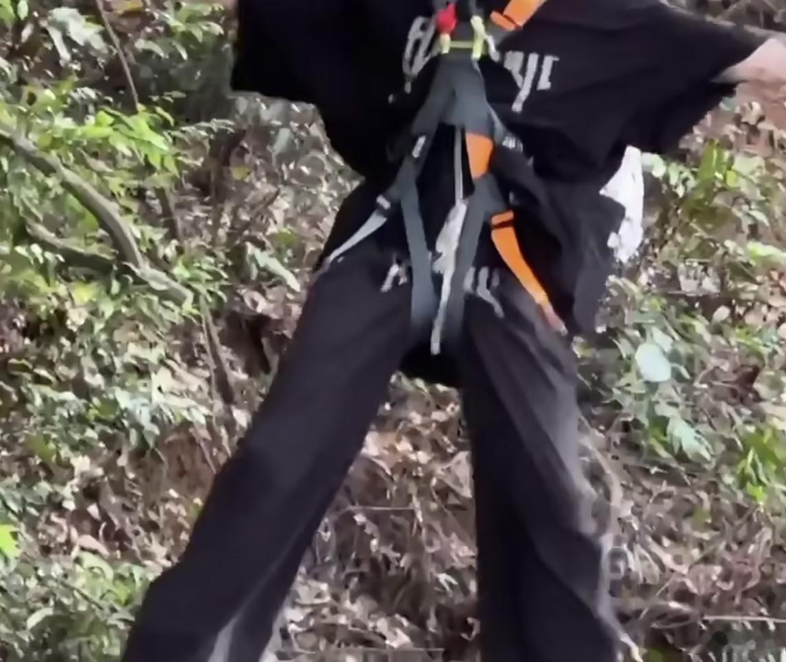 你妈倒是爽了 