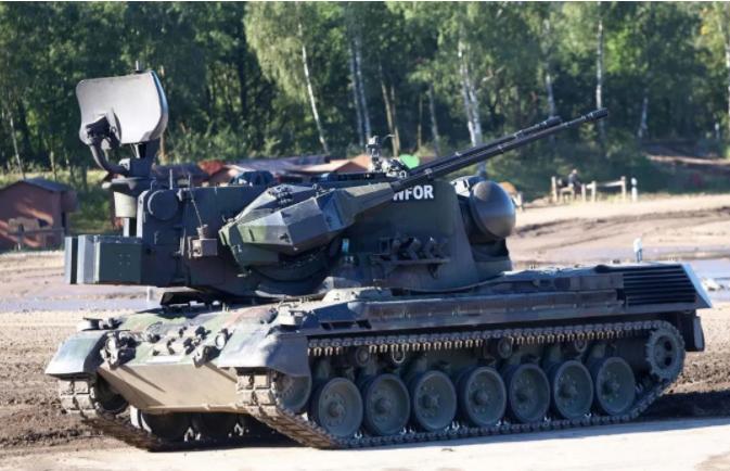 德国现在已经是援乌资金超过英国位居美国之后的国家，德国现在做的要比说得多，但依然