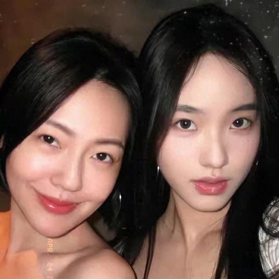小S二女儿Lily再次登上EllE时尚杂志，网友：青春有活力，像大S！ 