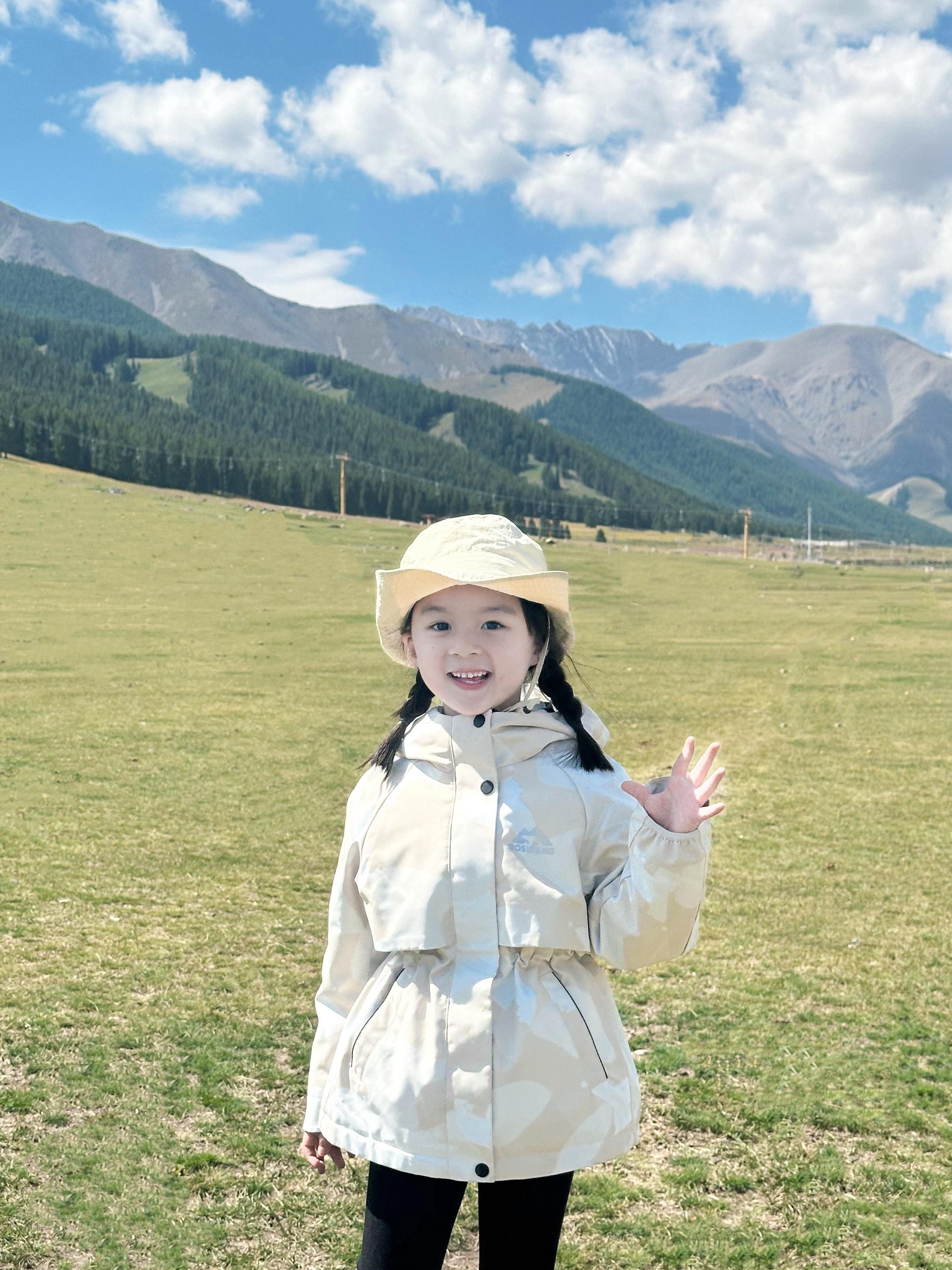 5岁女儿的新疆草原日记🌼。🏔️  🌲🌲🌲