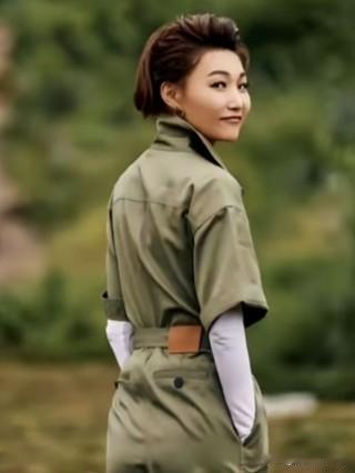 董卿知性，周涛端庄，李红温婉，欧阳夏丹阳光。央视四大美女主持，风格各异却同样才华