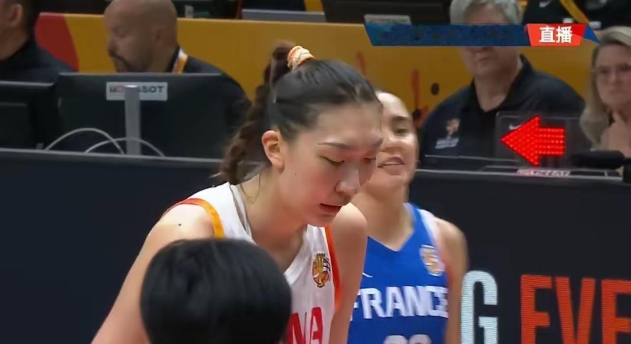 法国女篮主教练谈4年前输给中国女篮:
“不得不说，昨晚的中国女篮，与4年前发生了