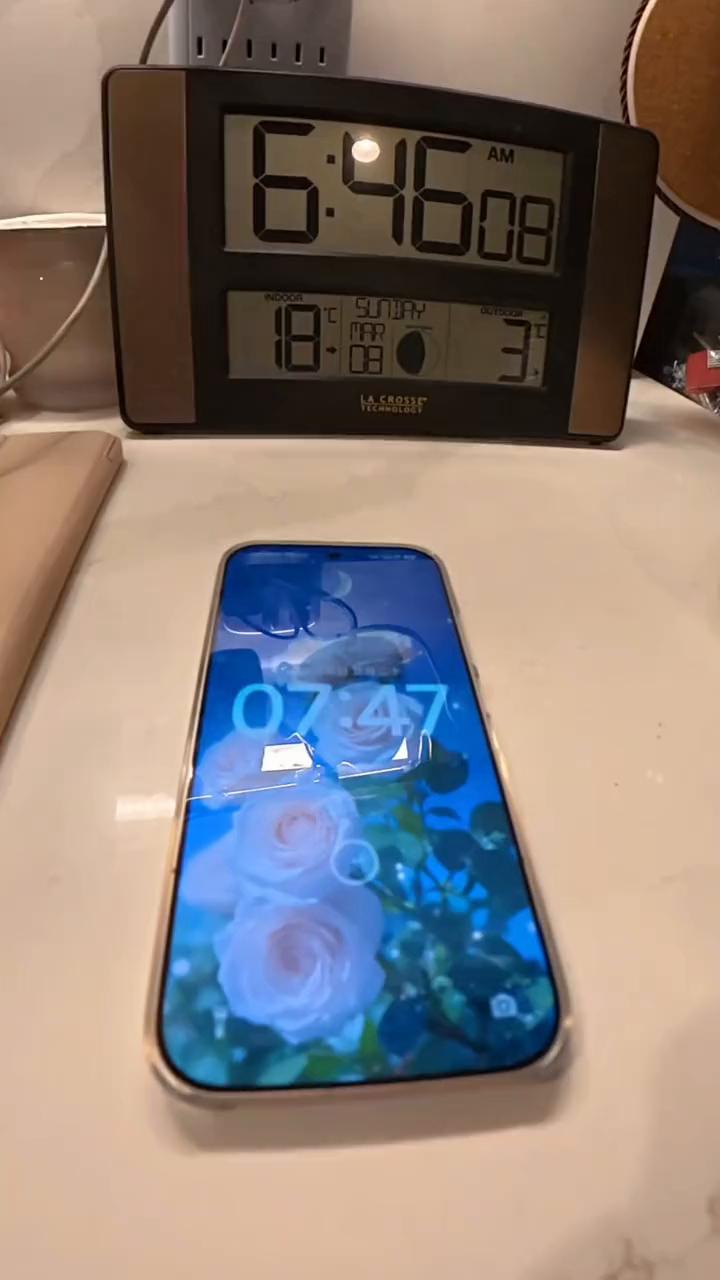 清清漫步加拿大，分享有烟火气的海外生活。周日一起来就是脑瓜子嗡嗡的一天。
·首先