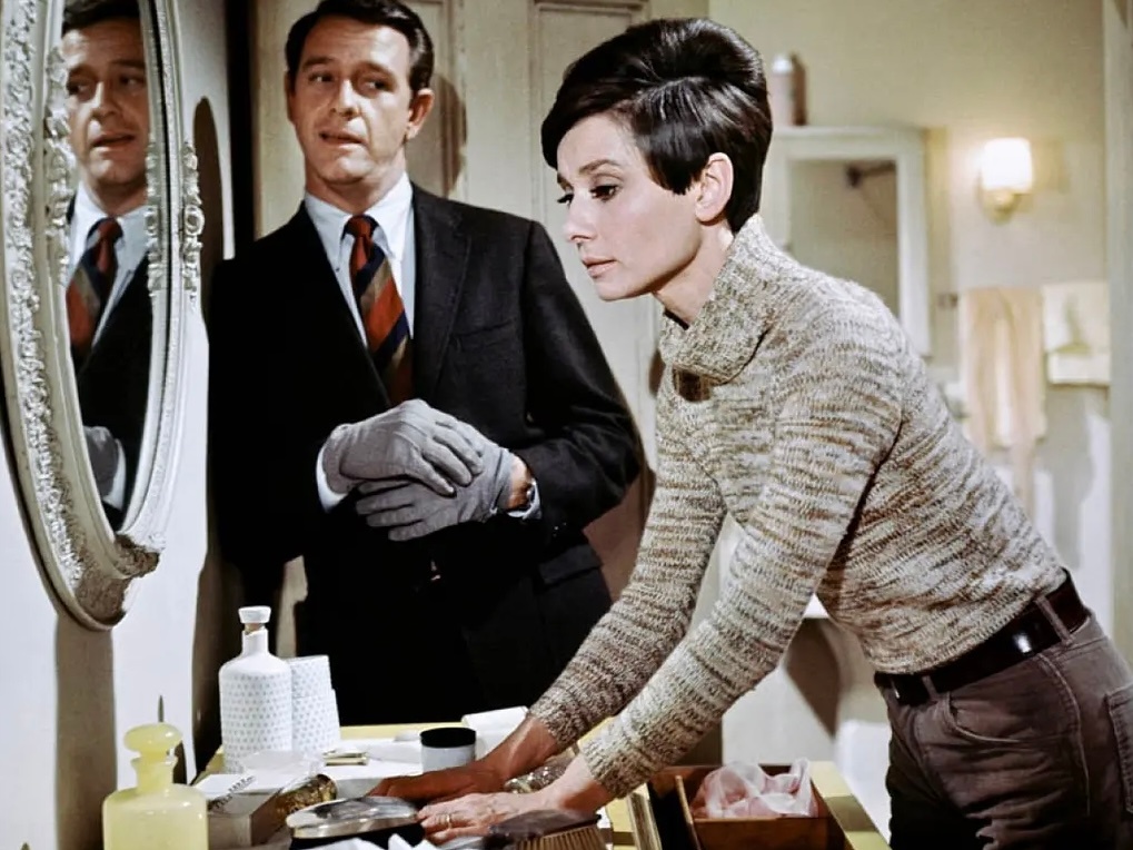 早安🌞今天是奥黛丽·赫本诞辰97周年。图：《盲女惊魂记》特伦斯·杨（1967）
