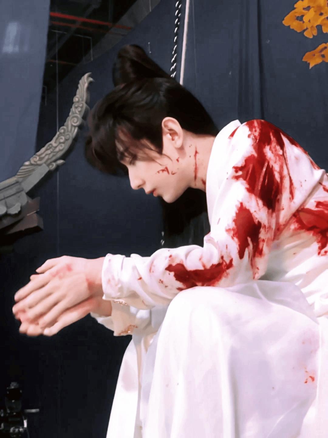 心疼富贵少爷的手腕，这个破碎的富贵少爷看着好可怜成毅天地剑心  | 成毅 ​​​