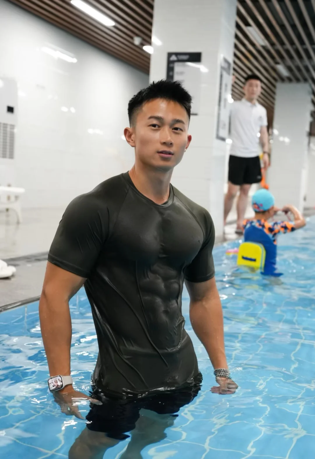 听说你喜欢会游泳的🏊