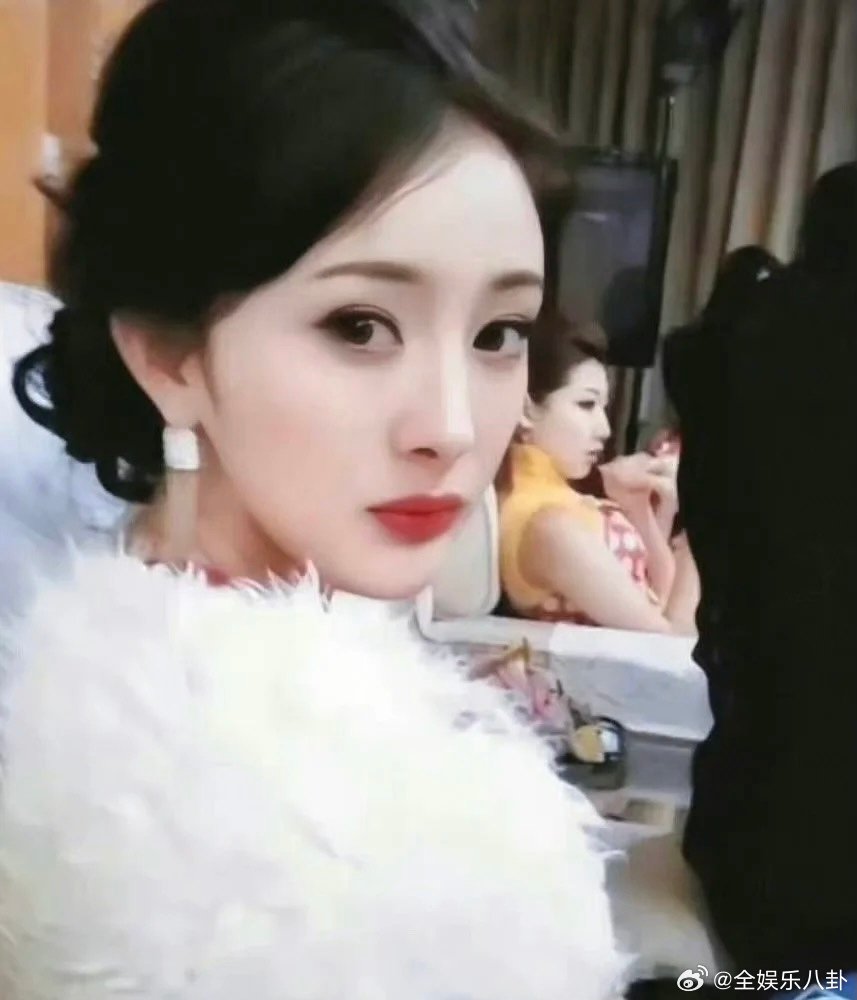 杨幂欧豪大小姐和她的保镖杨幂和欧豪这对组合太有火花了！大小姐的娇俏灵动和保镖的沉