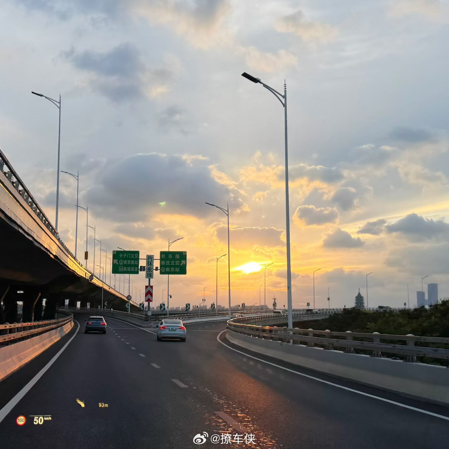 一个人最大的勇气和底气，就是努力变好，新的一周又开始了[努力]早安 ​​​