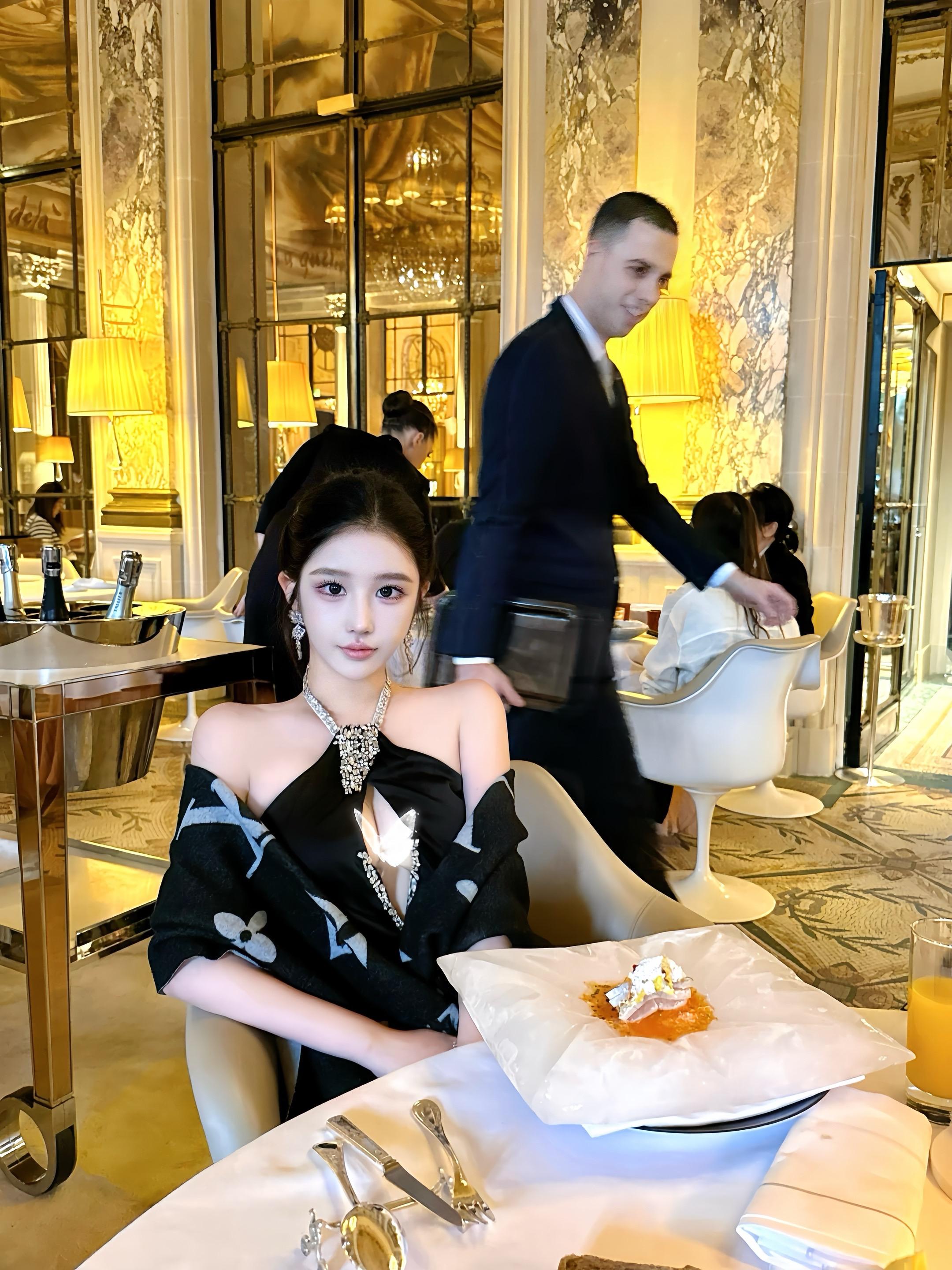 和labubu一起吃饭咯