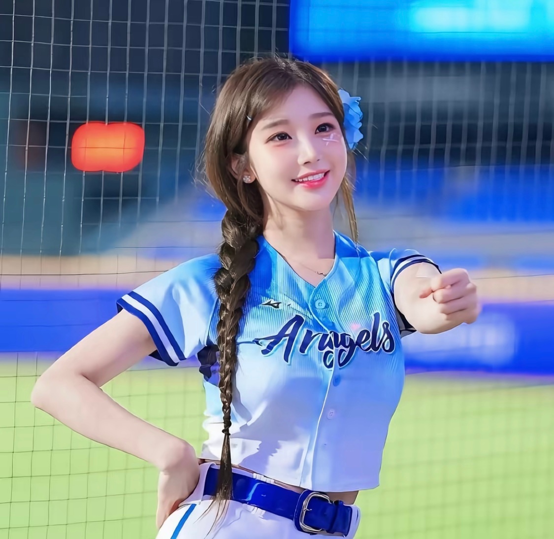 3月27日讯 在今天凌晨进行的国家队热身赛，法国2-1战胜巴西。赛后法国前锋姆巴