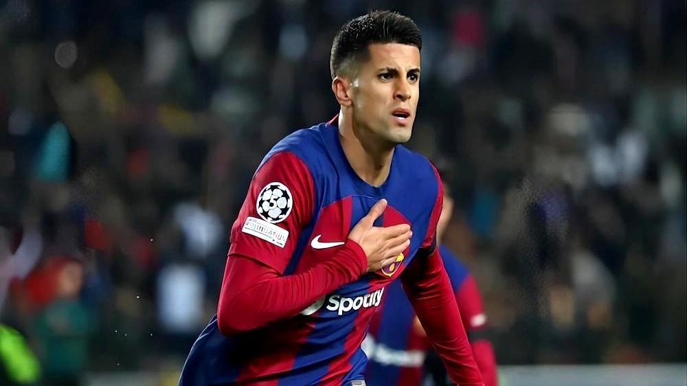 坎塞洛这心，是铁了心要回巴萨了。

国际米兰那边都跟利雅得新月谈妥了，结果球员本