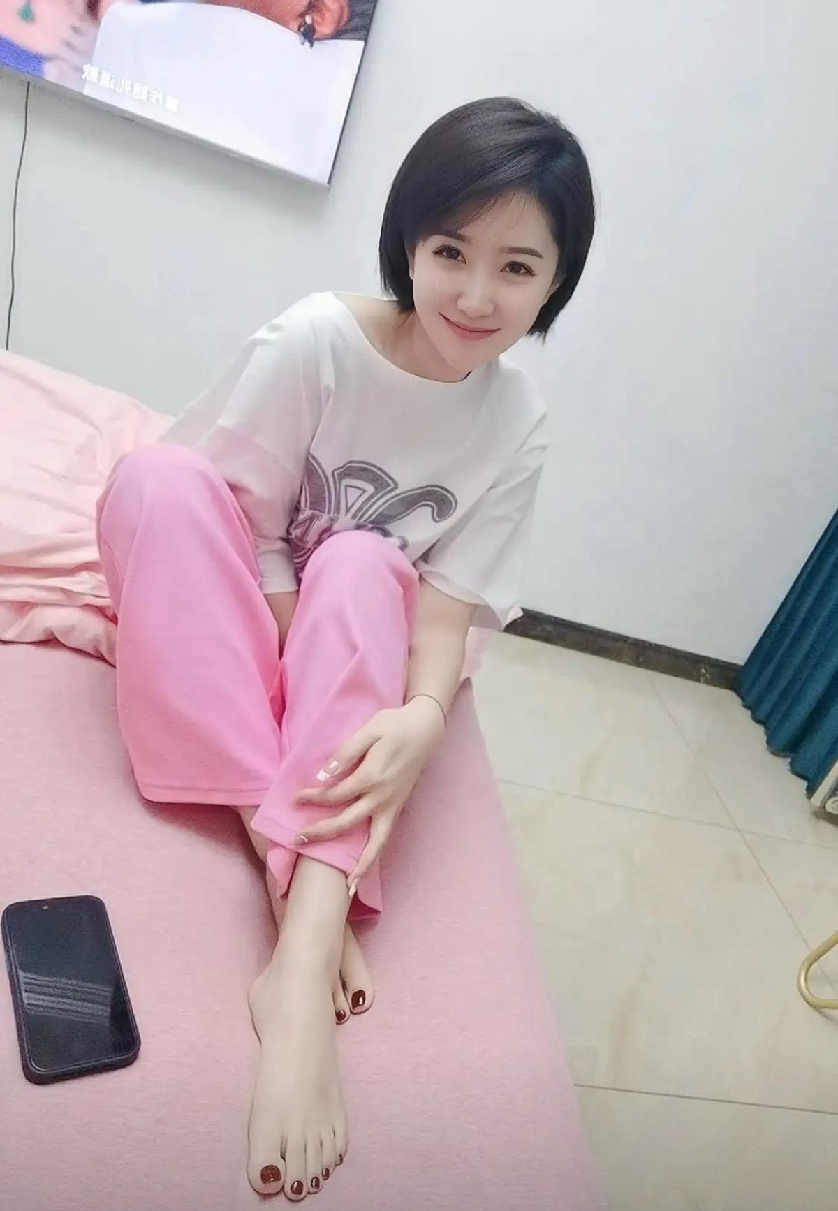 闺蜜一冲，我笑绝对没好事儿