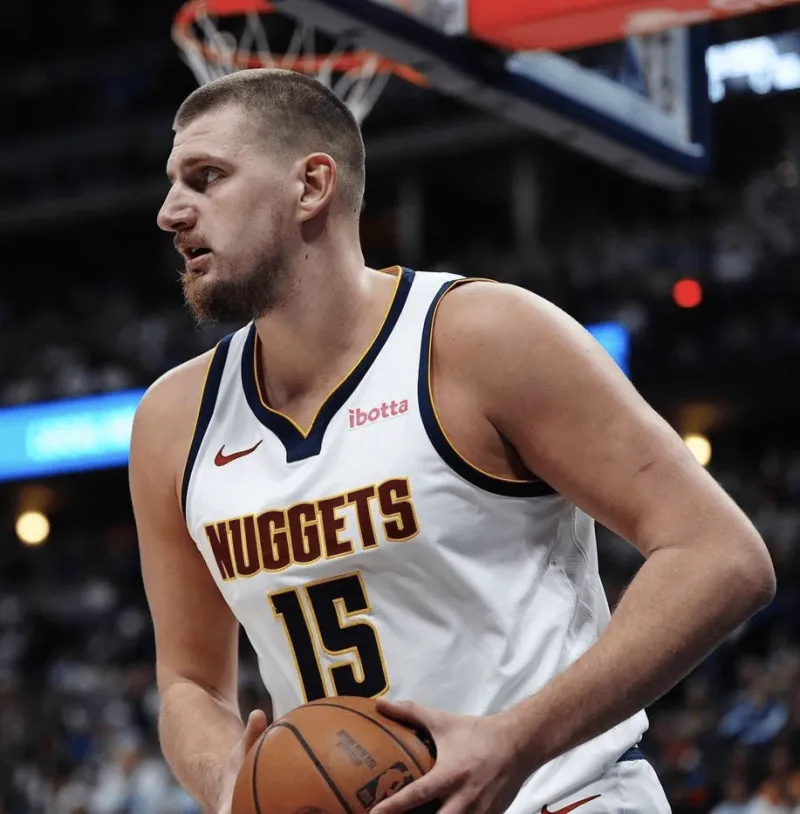 约基奇：我身体没问题，后面比赛我投进三分非常重要