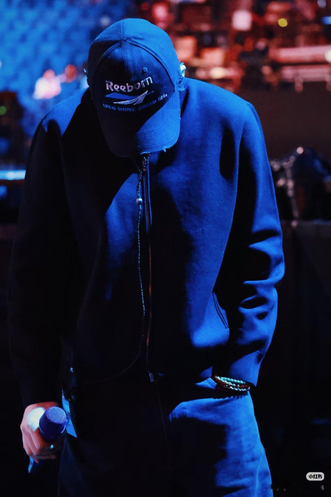 呜呜呜新鲜的老公摩登兄弟