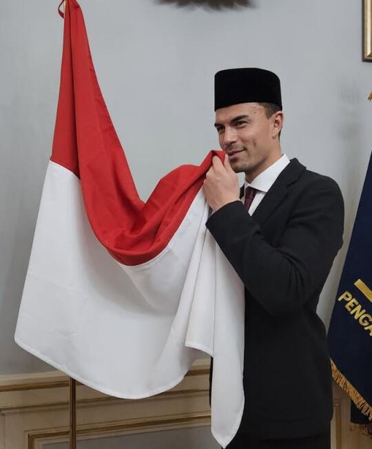 国足要给力！官方：印尼新增3名归化已宣誓