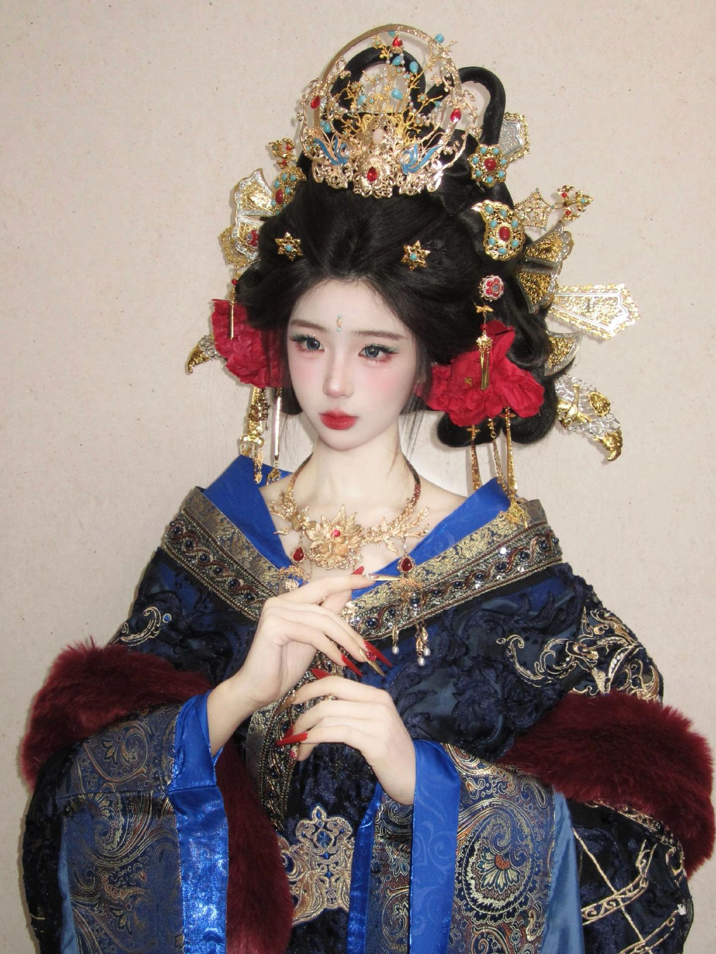 西扶海棠化妆师是神来的吧。