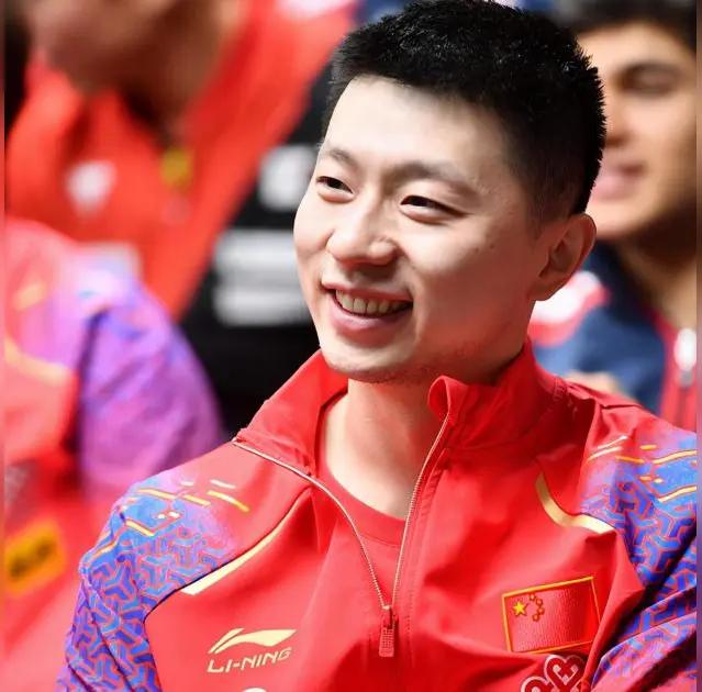 马龙参加六届全运会，夺得5个冠军！如今首夺团体冠军，可以完美谢幕了！全运会乒乓球