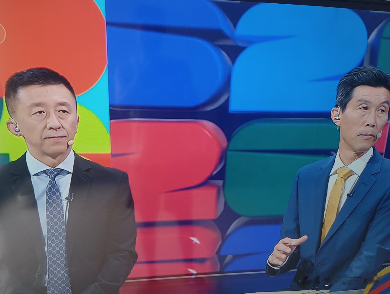 罗独进两球，让我们看到C罗还可以继续带领葡萄牙队前进。真心期望我们有一天重返世界