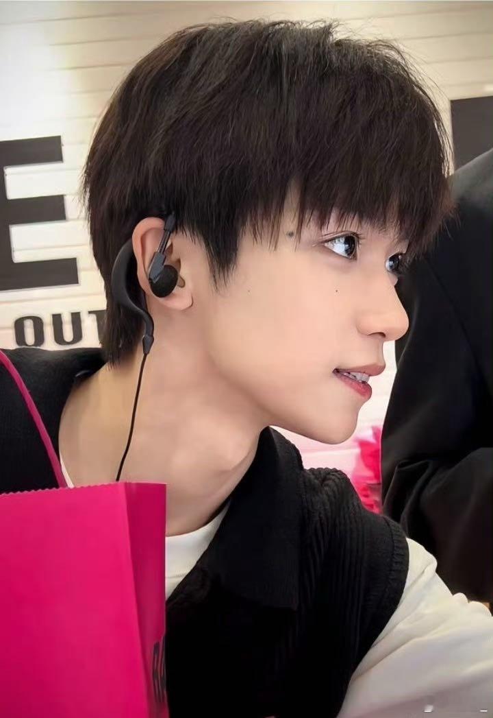完全大眼萌妹 
