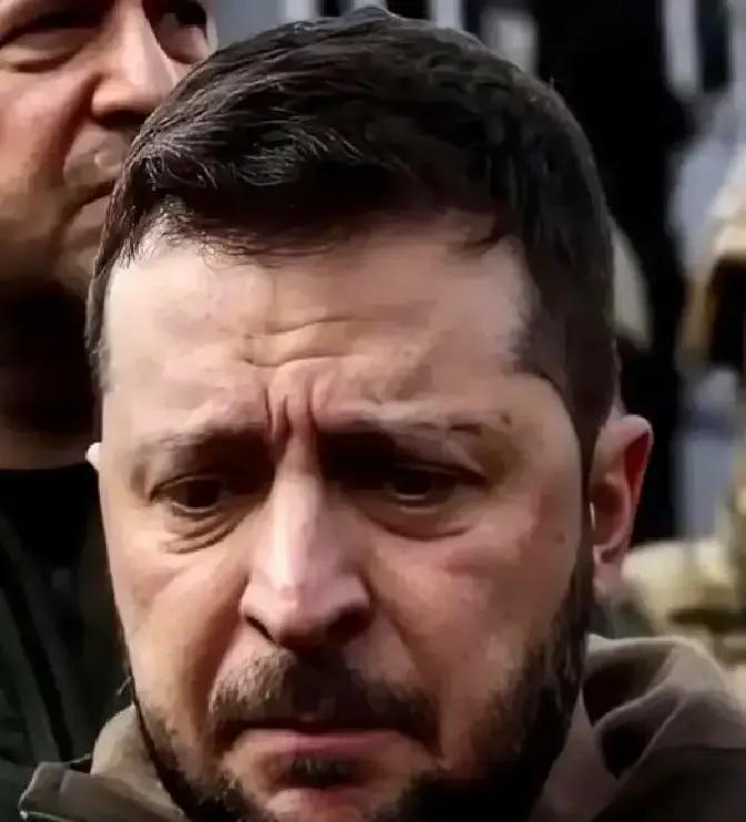 果不其然。
 
美国前总统特朗普突然放话了。据多家媒体的说法，他抛出一份“28条