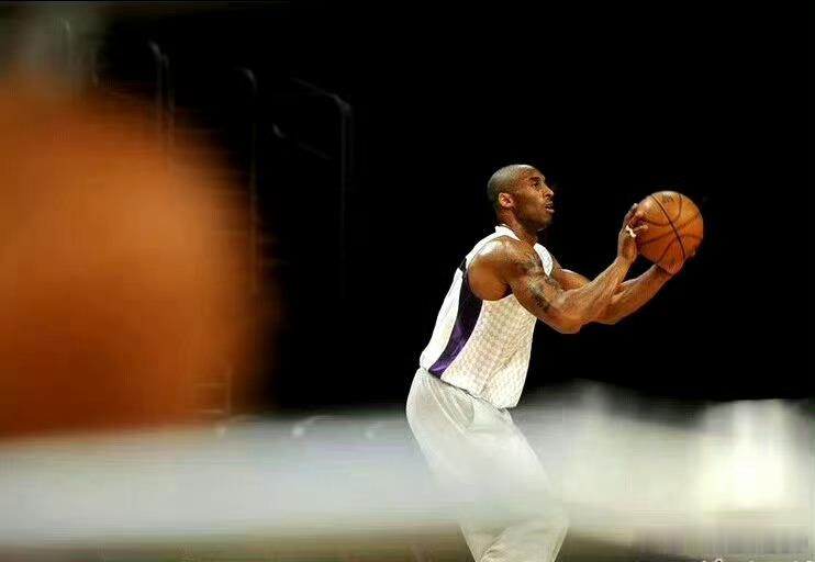 202520252025允许一切的发生，允许自己失败，也允许人生中的不完美，真正