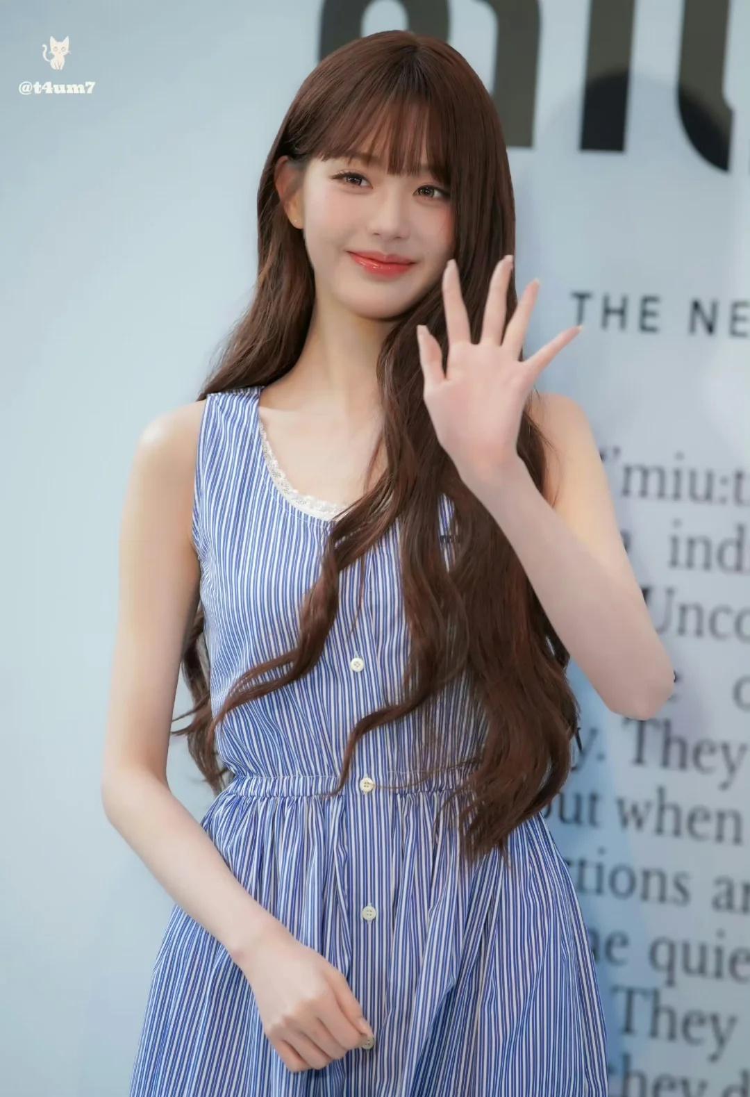 张元英今日Miu Miu线下活动图
女明星
女爱豆
张元英
时尚圈焦点
爱豆同款