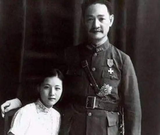 1968年，86岁的程潜因病去世，他49岁的妻子领着6个还没长大的女儿，提出想归