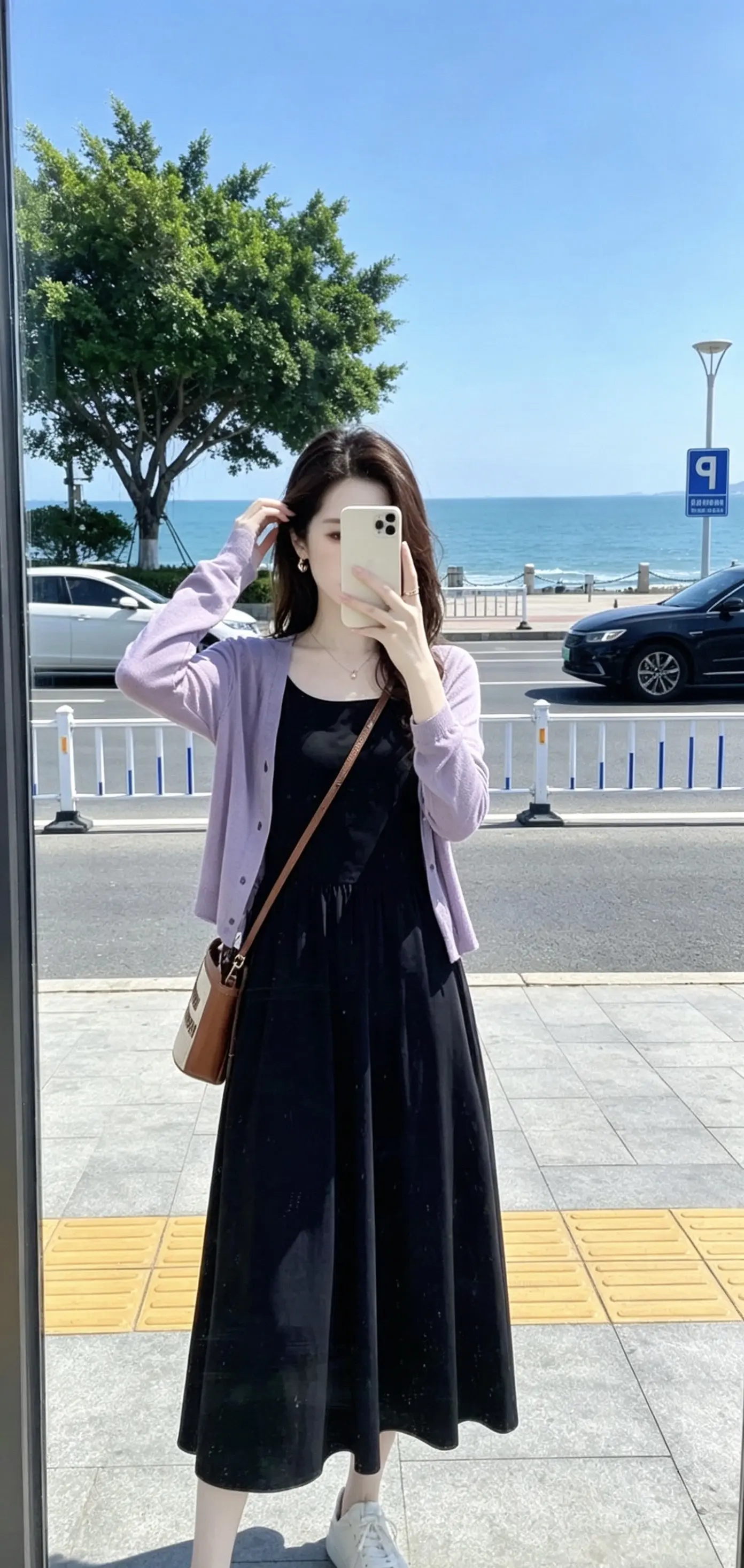 “下雨了，跑与不跑衣服都会湿的          还不如慢慢走，结局已...