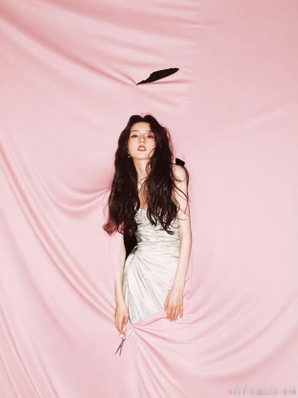 宋祖儿 平常都是恶心穿搭穿啥都好看呀！ 