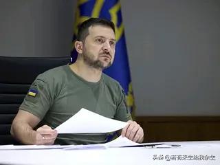 ✍📜 昨天,泽连斯基办公室新任副主任维克托·米基塔举行了一次会议,可以说是与"