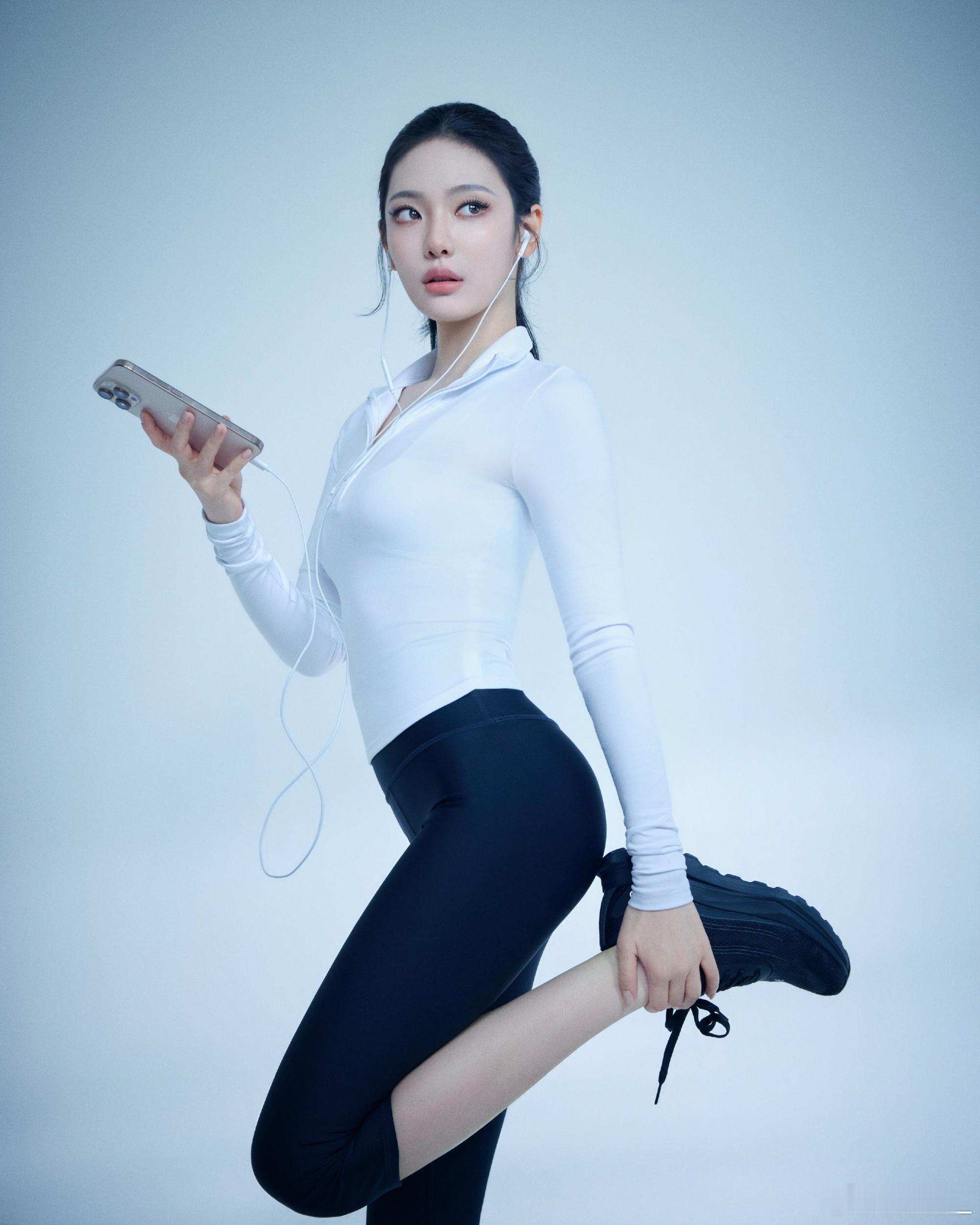 ALO Wellness Club 携手推出《巡演备战》系列课程，灵感源自其巡演