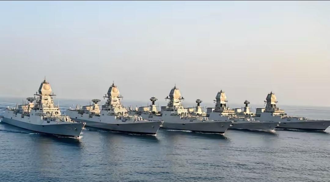 印度派遣六艘战舰赴中东，要给欧美上一课：什么叫真正强国？
当全世界的目光都聚焦在