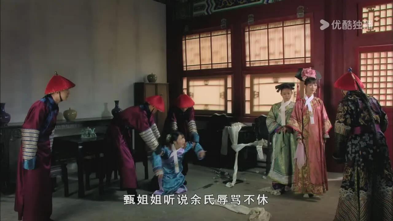 重温《甄嬛传》，安陵容勒死余莺儿这段，真的越想越不对劲——这操作也太崩人设了吧！