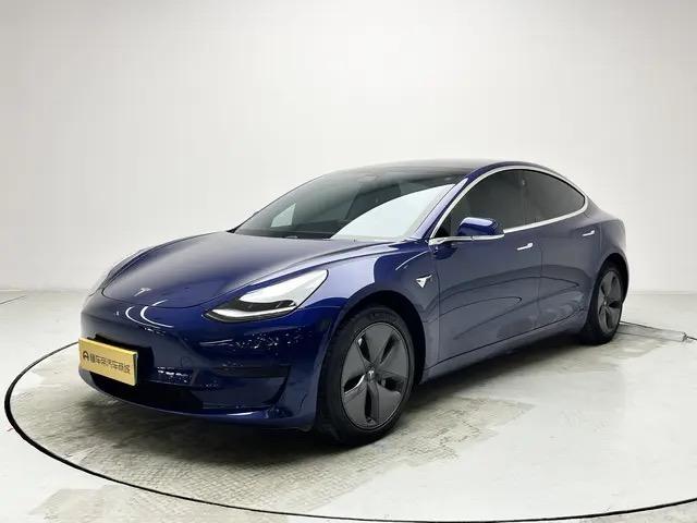 不少朋友在买卖二手车的时候，心里总是拿不定主意。看好一台车，反复纠结车况靠不靠谱