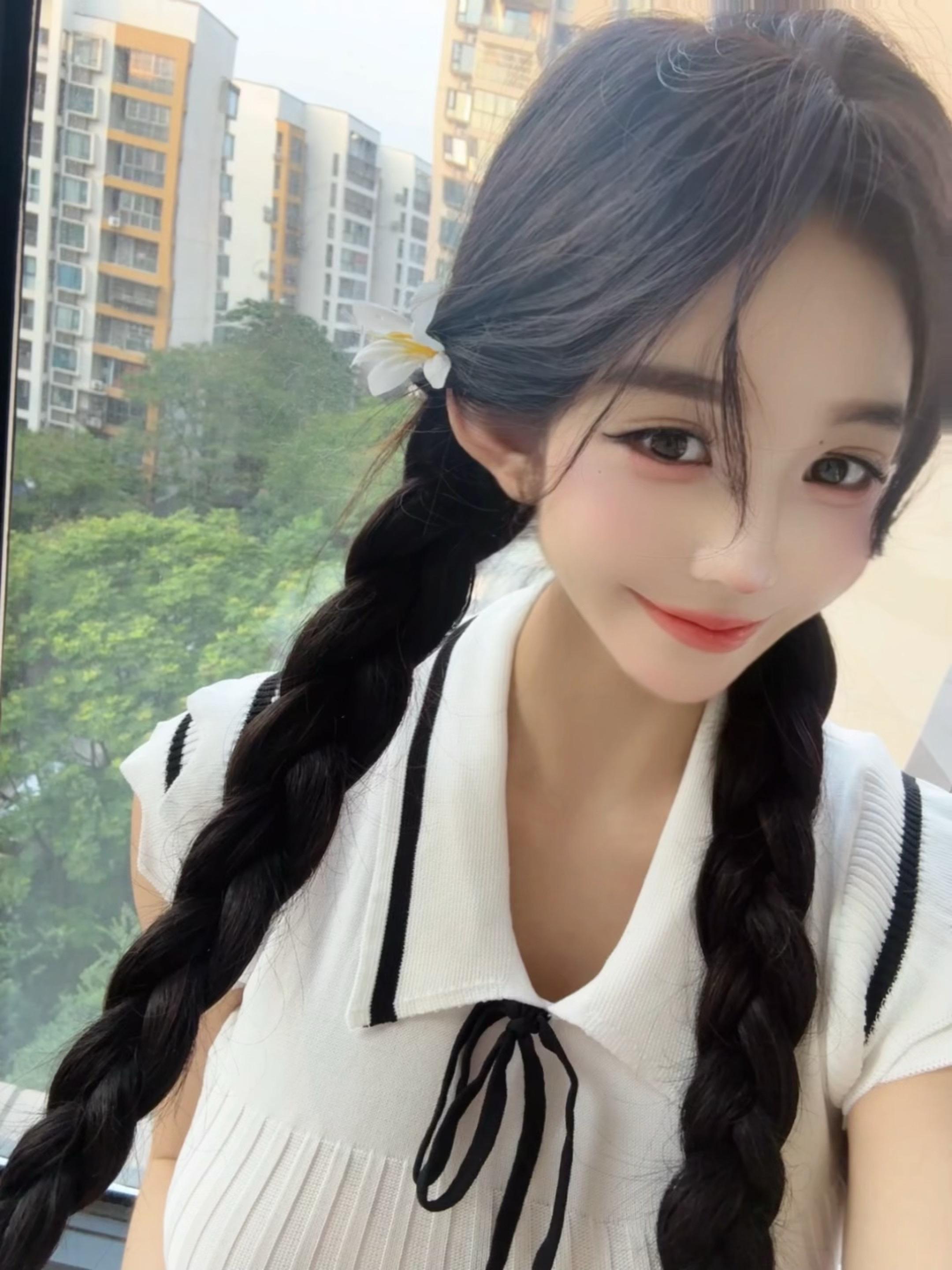 每天的天气都不一样 怎么会没话讲。