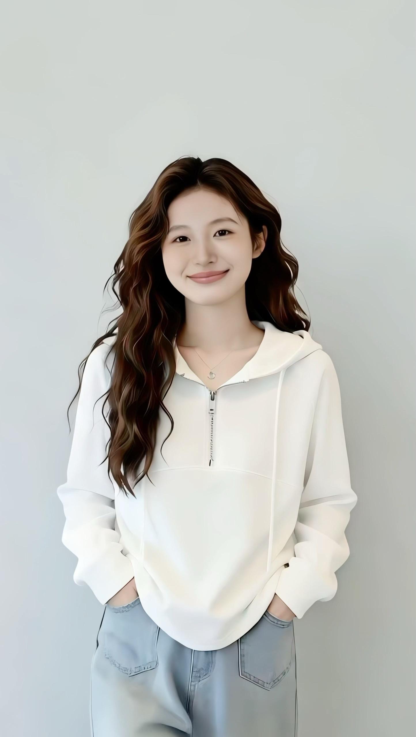 卫衣搭配 卫衣穿搭 韩风穿搭 白色连帽卫衣女款 韩版卫衣