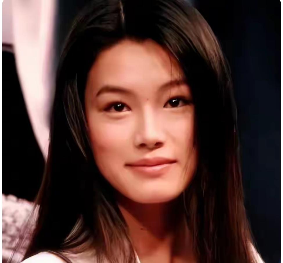 原来他已去世，年仅32岁，妻子曾是一代人的超模女神，至今未再嫁
娱乐