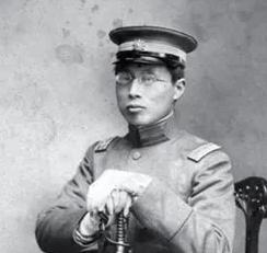 孙中山的得力干将，蒋介石的拜把子兄弟陈其美死后，为何孙中山三个月后才给他举办葬礼