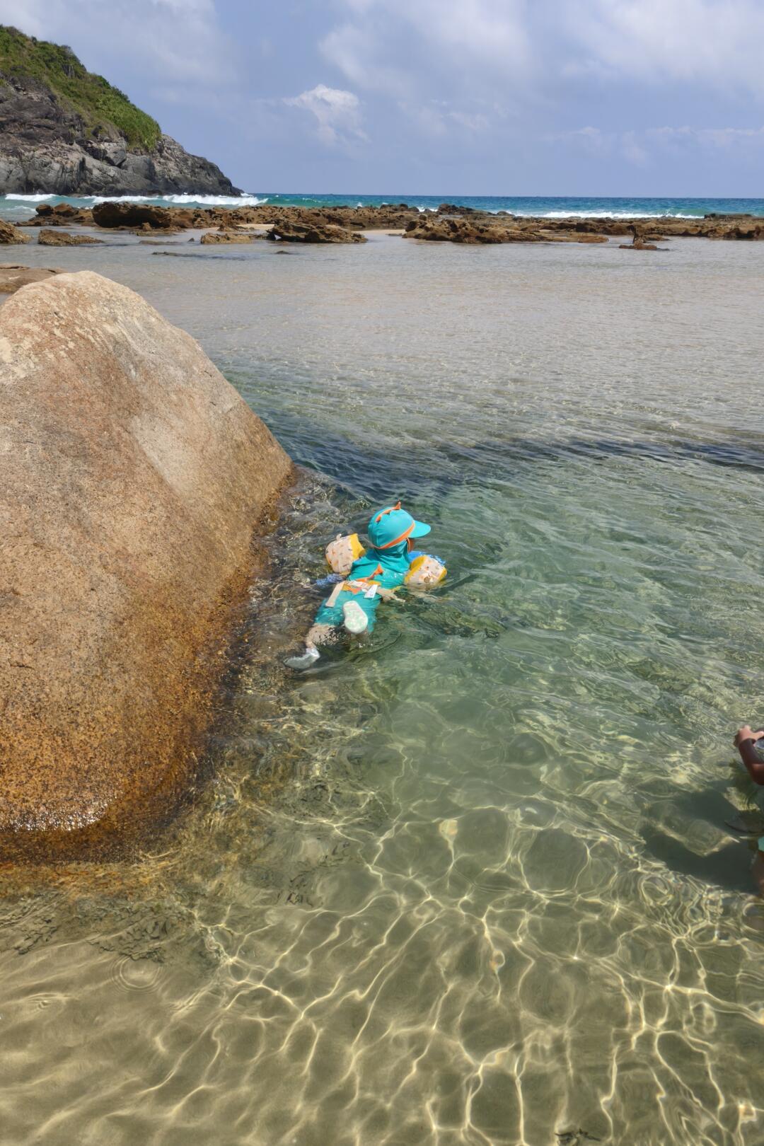 陵水隐藏小众玻璃海生蚝满地🦪附美食攻略