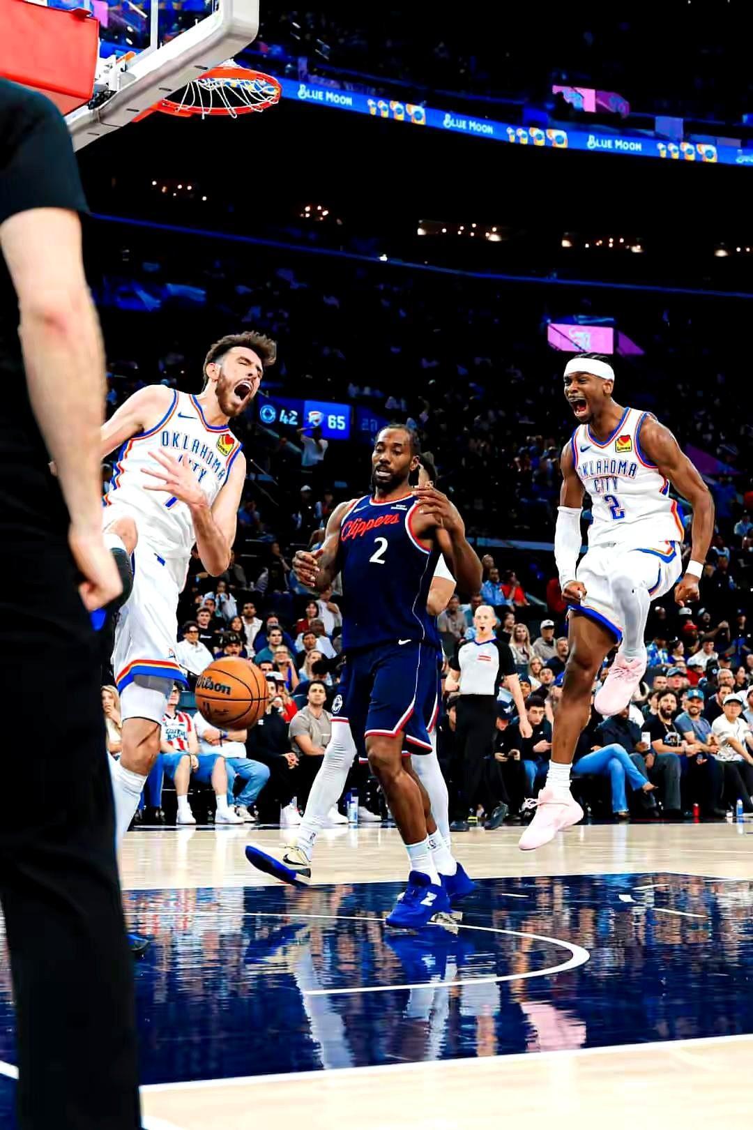 我总觉得SGA这人特有意思，像个熟悉的陌生人。
今天他拿了20分，居然一个罚球没