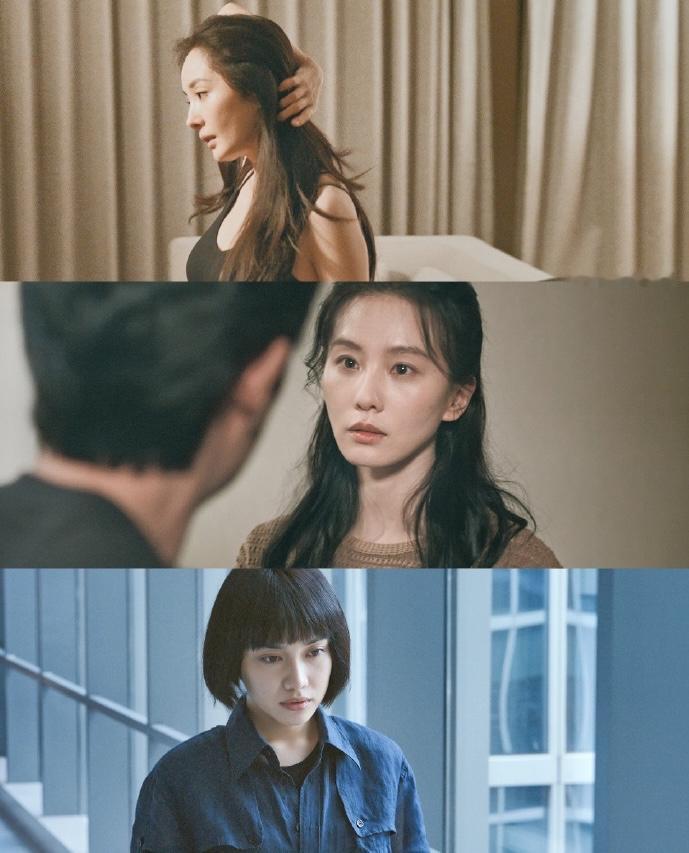 冲着＂老谋子＂和＂国安全程指导＂看的<<惊蛰无声》，结果大跌眼镜。几个反转情节观